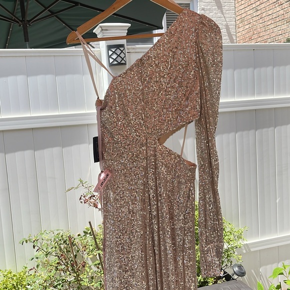 Ieena X Mac Duggal - Silver Sequined One Shoulder Cut Out Gown - Picture 8 of 17